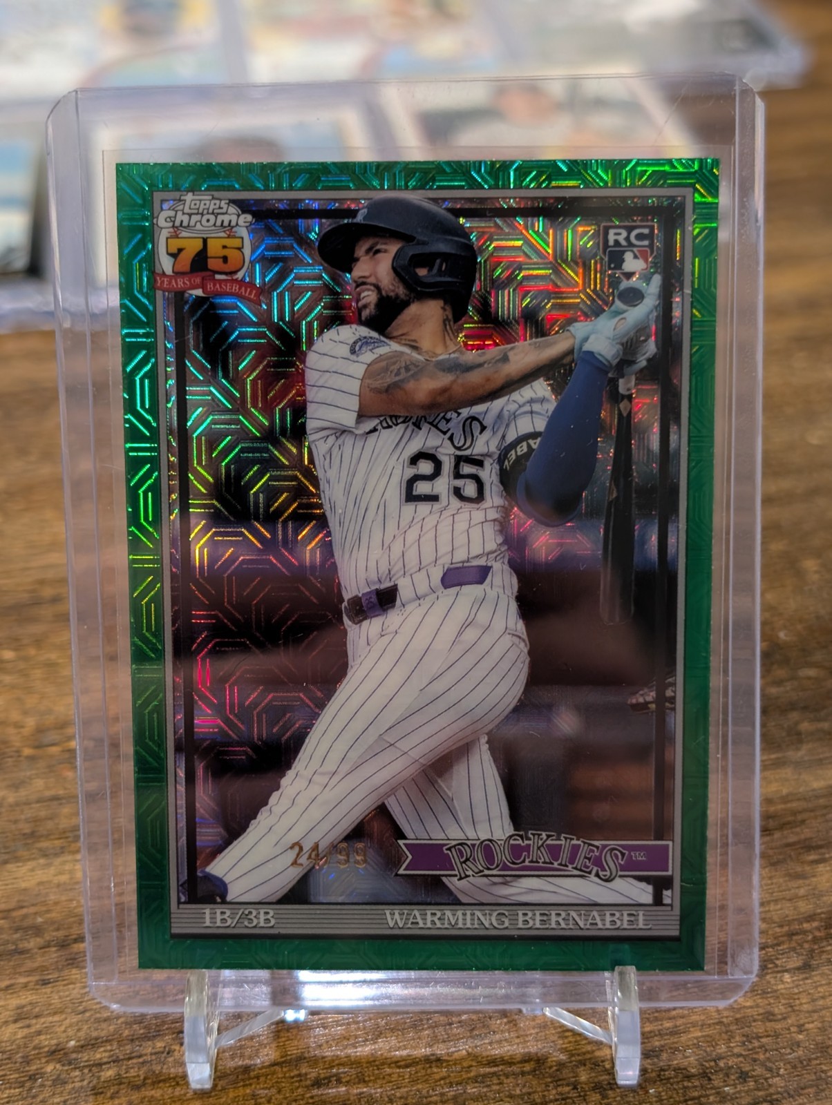 2026 Topps Series 1 Warming Bernabel Silver Pack Mojo Green /99 91c-21