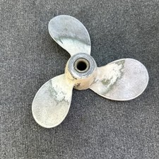 304684 Propeller Evinrude johnson 9.9 1955-78...
