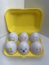 Vintage TOMY Egg Shape Sorting Hide N Squeak Toy 1993 Egg Carton Yellow Chicks