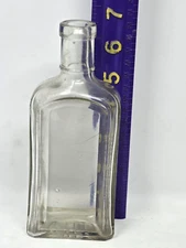 Porter's Pain King Base Embossed G. H. R. 18 GHR Medicine Empty Bottle VTG 1920