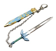 Legend of Zelda Master Sword Llavero con Funda Cadena de Metal Azul Dorado