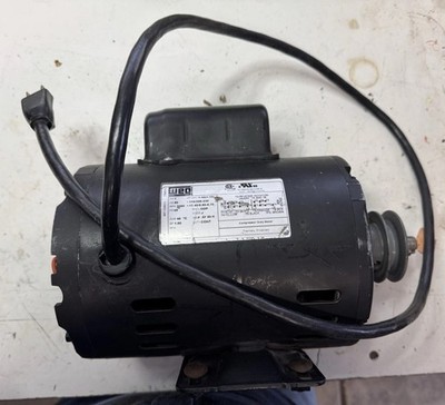 WEG Motor 1.5HP, 115or230vac, Rev'sbl, 3450 RPM 5/8'' Shaft-w/pulley and mtg brkt