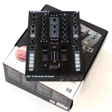 Native Instruments Traktor Kontrol Z2 2-Channel Mixer Confirmed Operation