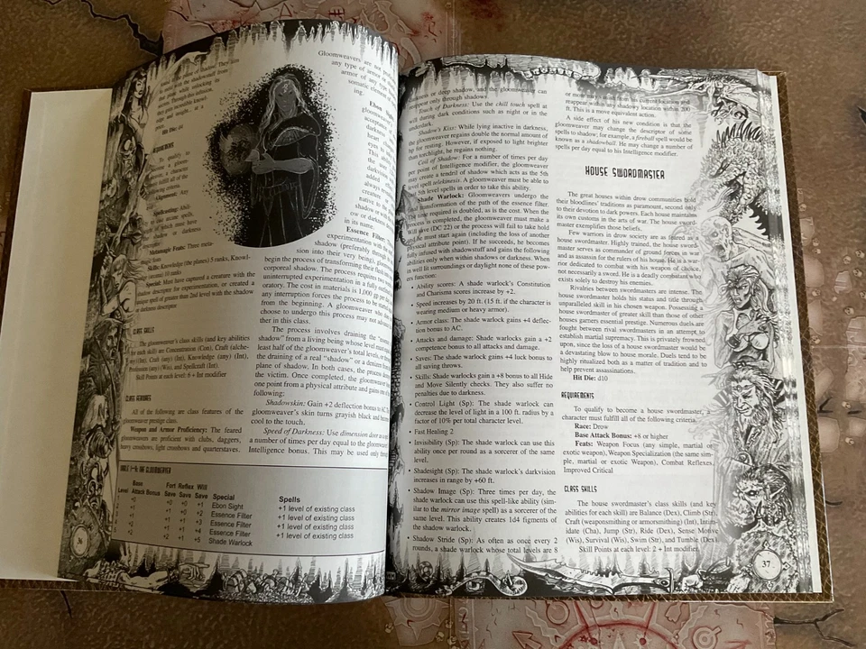 Goodman Games d20 Sistema RPG LOTE UNDERDARK Aerial Adventure Guide Sky Captain HC Foto 3 de 4