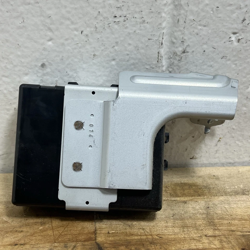 Módulo de control de sonar de asistencia de estacionamiento para conductor Infiniti QX56 2011-2013 28532-1LA0A Foto 3 de 4