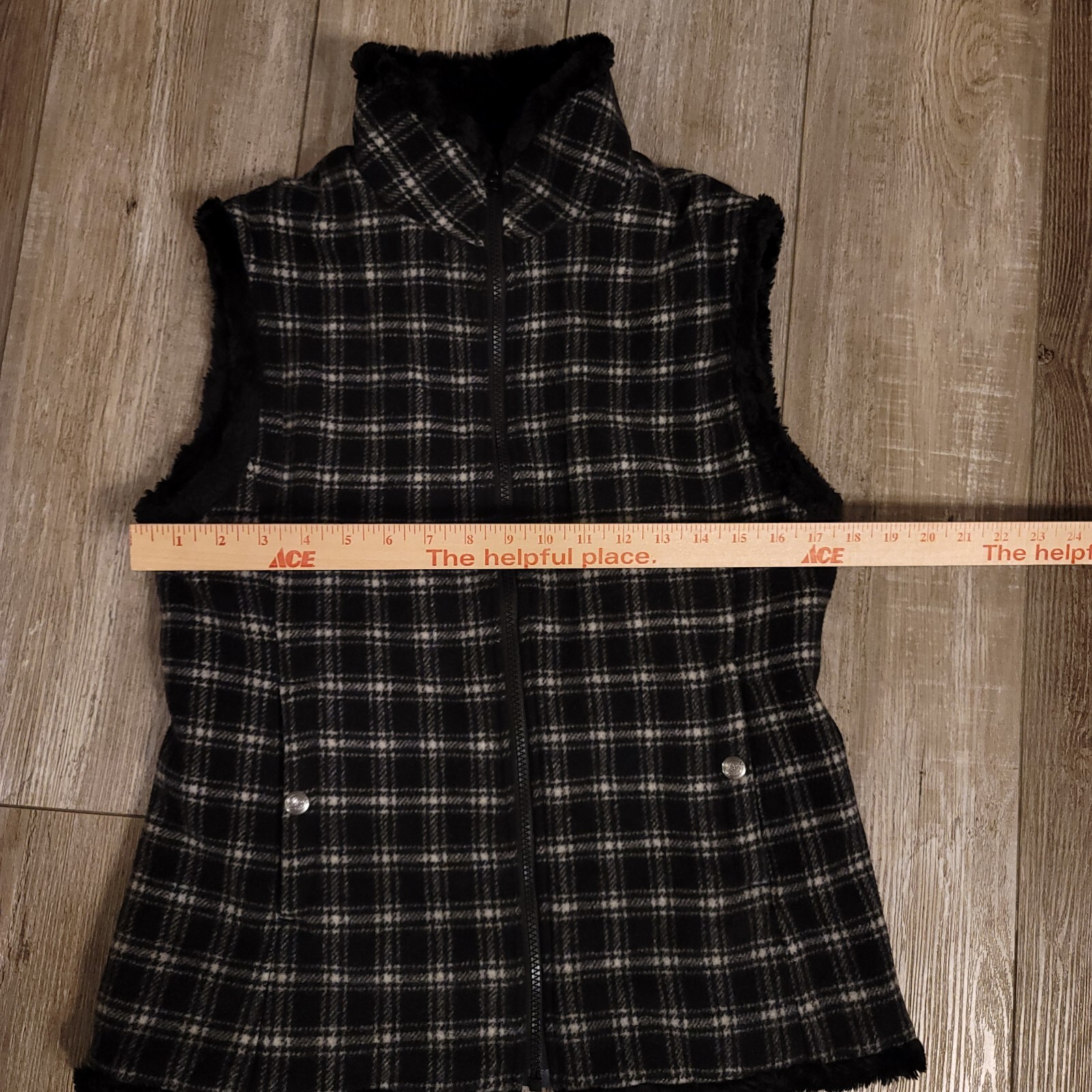WOOLRICH Womens Size Small Buffalo Plaid Wool Sherpa Lined Vest Gilet Checks image 7
