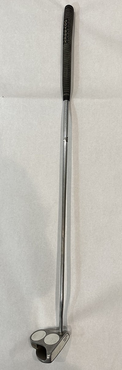 Odyssey White Hot 2-Ball Putter 35