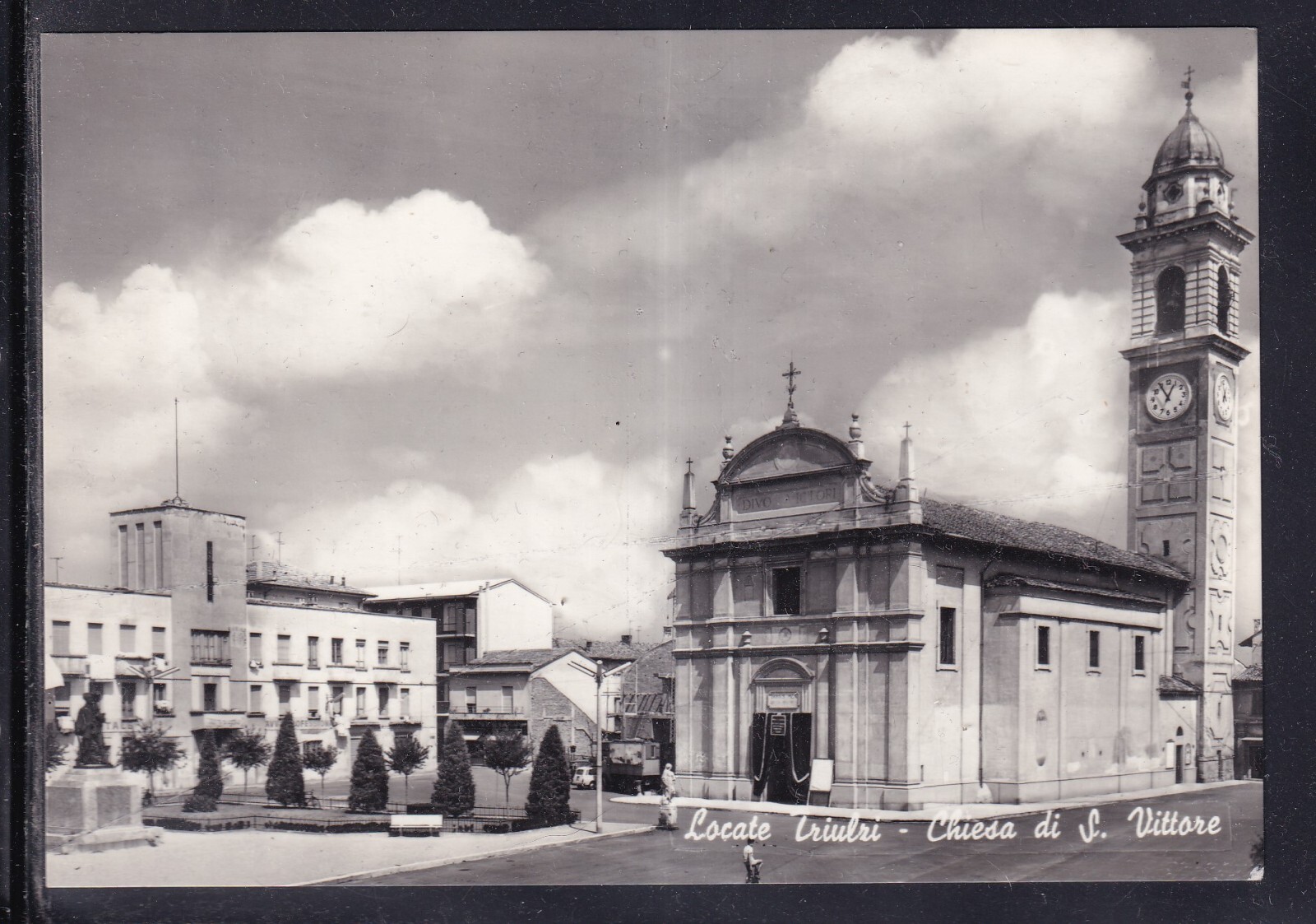 Cartolina Locate Triulzi Chiesa di S. Vittore C1669