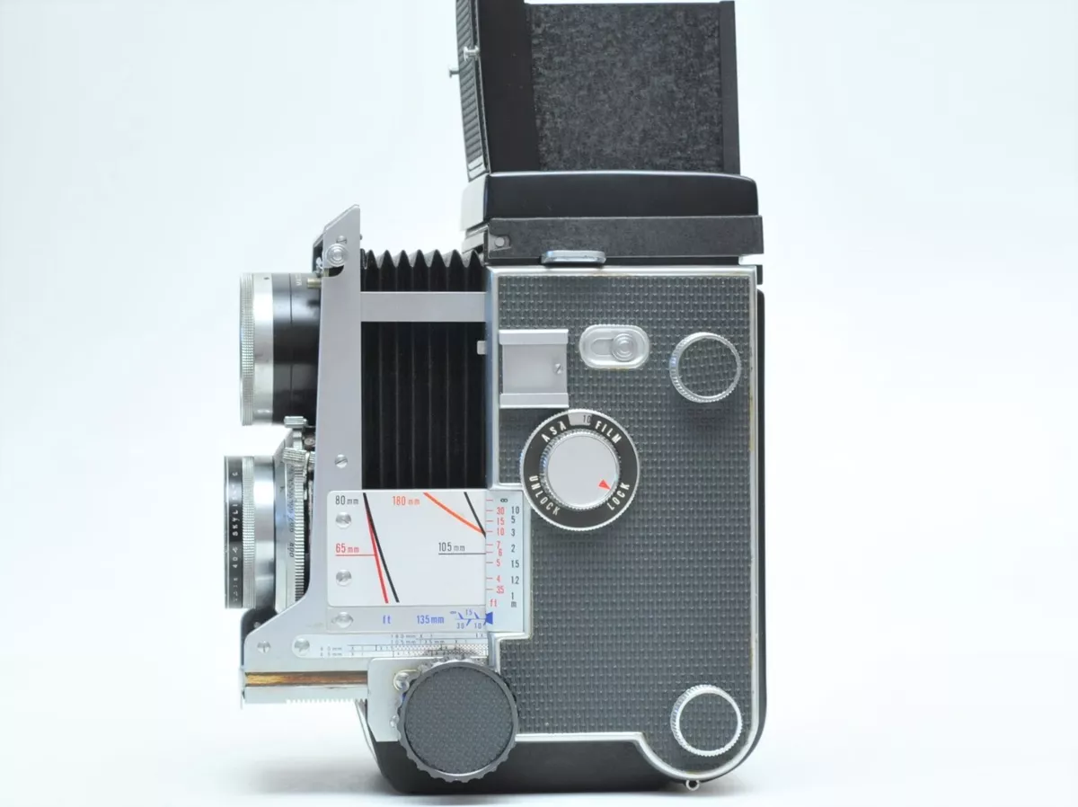 Mamiya C3 Professional TLR Medium Format Body W/105mm F3.5 Lens Mamiya C3 Professional TLR Medium Format Body W/105mm F3.5 Lens