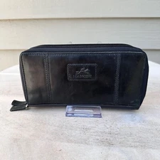 MANCINI Casablanca Collection RFID Secure Ladies Full Zip Black Wallet MSRP $115