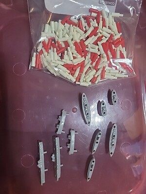 MB Battleships Spares Pegs And Boats Ships Vintage Retro 