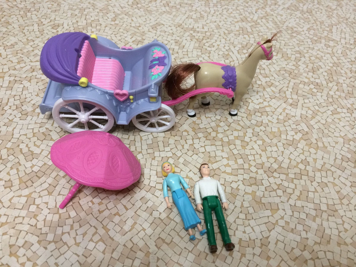 Fisher price horse store and carriage
