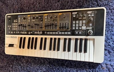 Roland GAIA SH-01 シンセサイザー 37鍵ケース付き Amazon.co.jp
