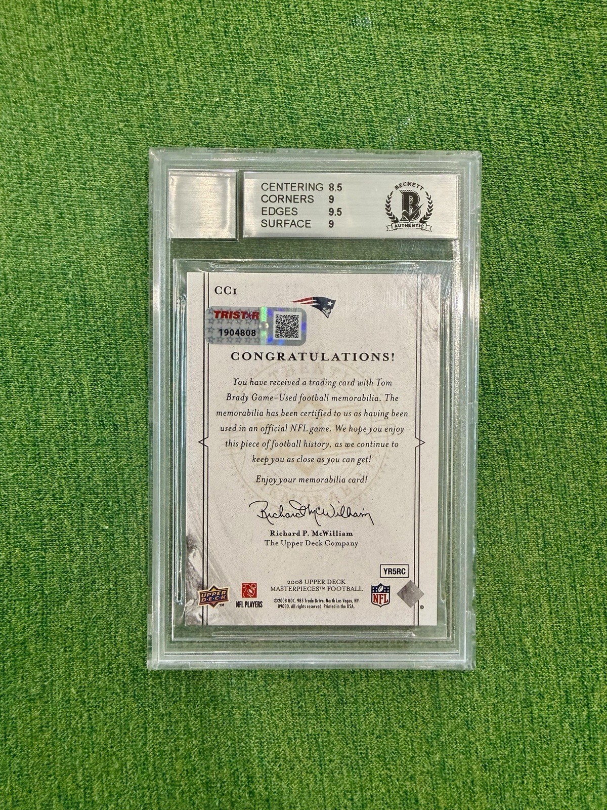 Rare 2008 Upper Deck Masterpieces Canvas Jersey Patch Auto 10 Tom Brady BGS 9 view 6