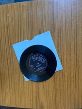 Martha Reeves & the Vandellas - Dancing In The Street / Quicksand TMG 684