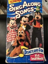 Disneys Sing Along Songs - Disneyland Fun: Its a Small World (VHS, 1993)