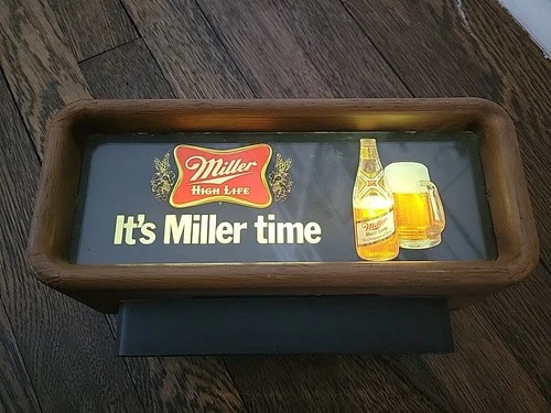 Vintage 1981 It's Miller Time Miller High Life Lighted Beer Bar Sign