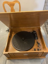 Thomas Pacooni Classics 1900-2000 Record Player