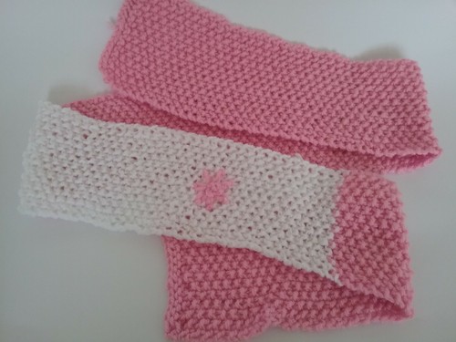 Teddy Bear Clothes, 'Aster' Pink & White Hand Knitted Scarf for bears,dolls,toys - Picture 8 of 9