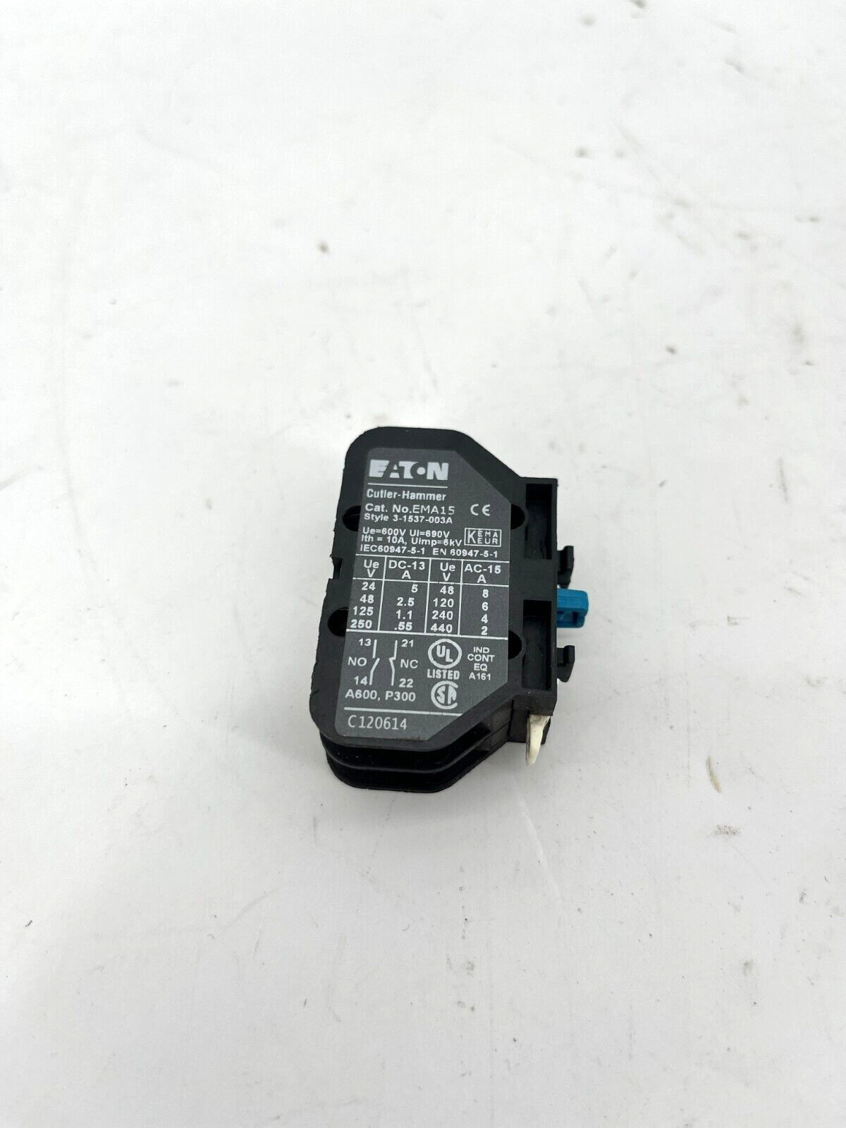 Eaton Cutler-Hammer EMA15 Dual Auxiliary Contact 1NO/1NC - Good Condition