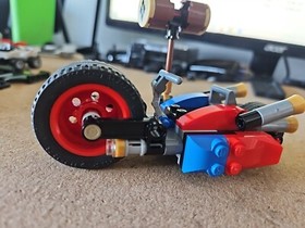 LEGO DC Comics Super Heroes: Gotham City Cycle Chase (76053)