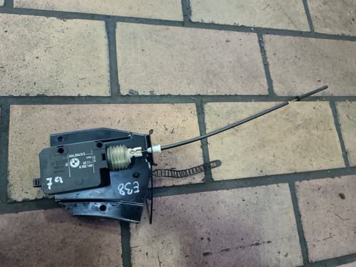 Original BMW 7er E38 Stellglied Stellmotor Tankklappe 8352168