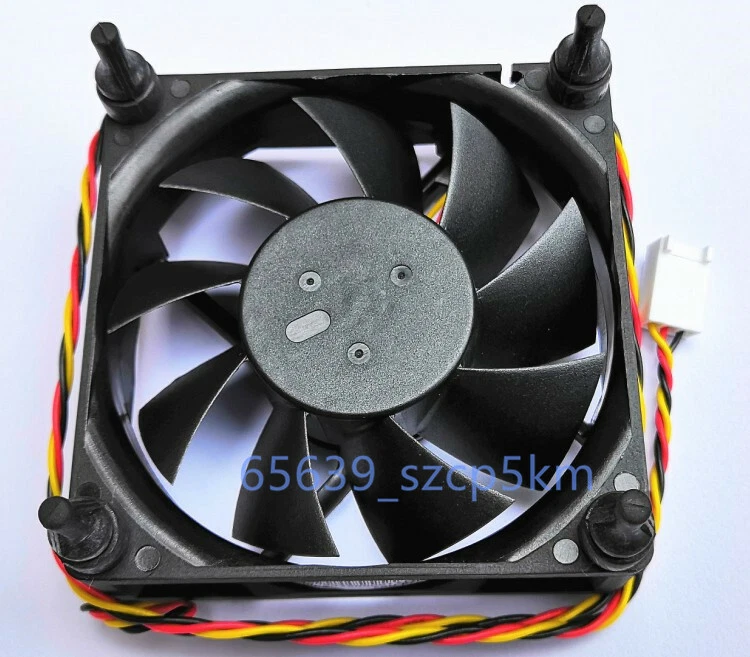 NEW AVC DA07020R12H DC12V 0.33A 70*70*20MM 7020 3-Pin Chassis Cooling Fan - Image 3 of 4