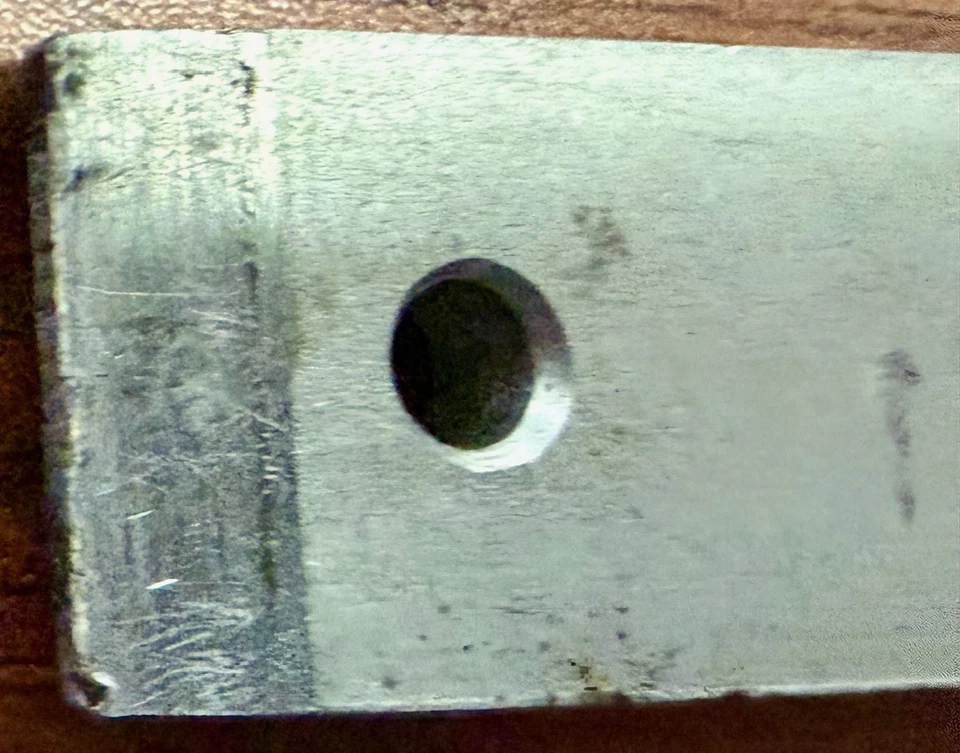 Herramienta de bloqueo de accionamiento primario Harley-Davidson HD-38362 modelos XL 1991-posteriormente (EN3) Foto 3 de 4