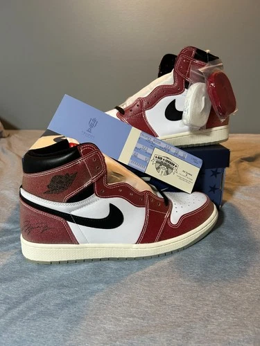  Air Jordan 1 Retro OG Trophy Room X Friends & Family *DEADSTOCK*