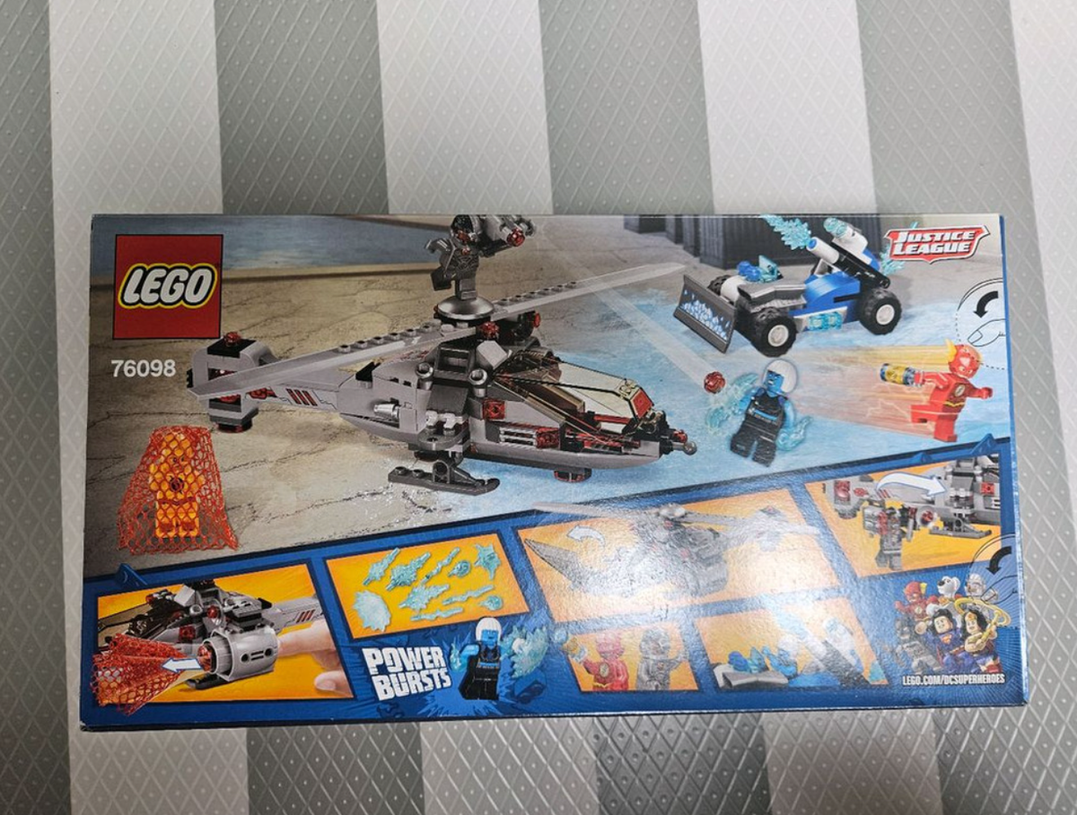 LEGO DC Comics Super Heroes: Speed Force Freeze Pursuit (76098