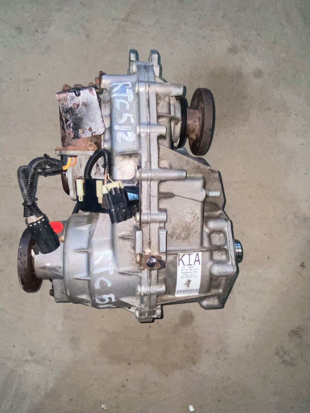 20052009 KIA SORENTO TRANSFER CASE AUTO AWD W/O TORQUE ON DEMAND