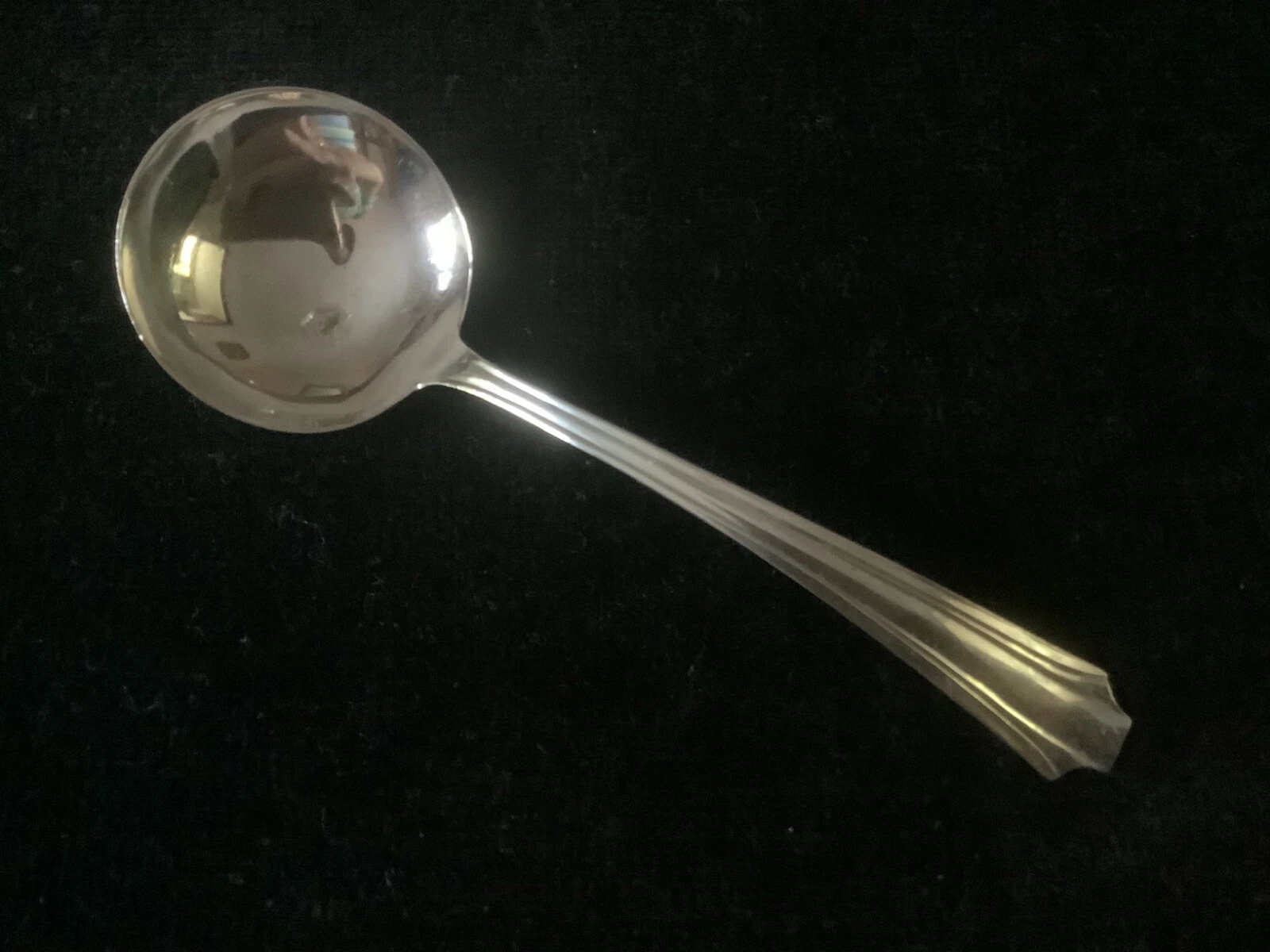 Concord Silver Co. AMERICA variation sauce ladle - NM