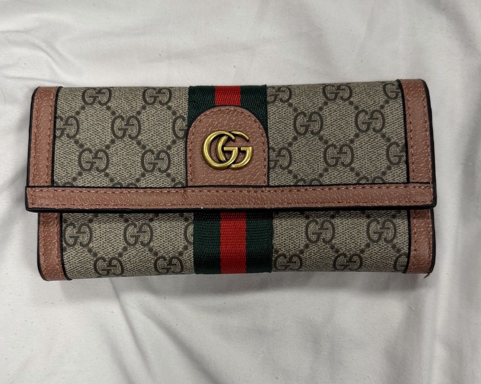 Gucci GG Marmont Clasp Wallet