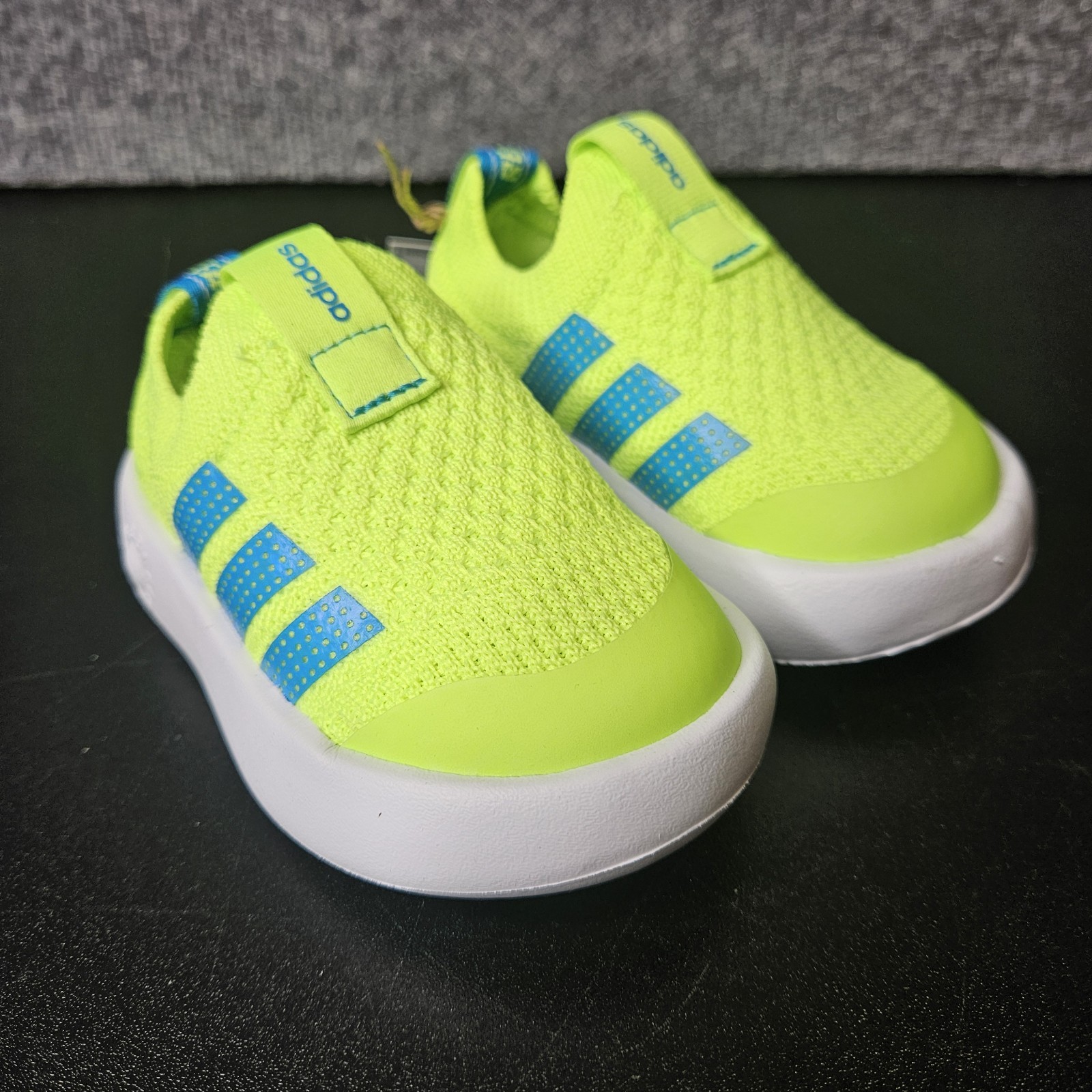 Size 5k  Toddler Yellow Slip On
