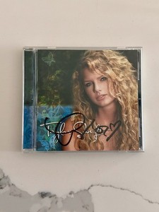 Taylor Swift Signed Stuff | eBay
