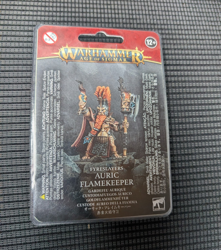 Games Workshop Warhammer Age of Sigmar Fyreslayers Auric Flamekeeper Model