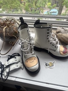 Bottes pour femmes DR. MARTENS - 1460 W - DM26425322