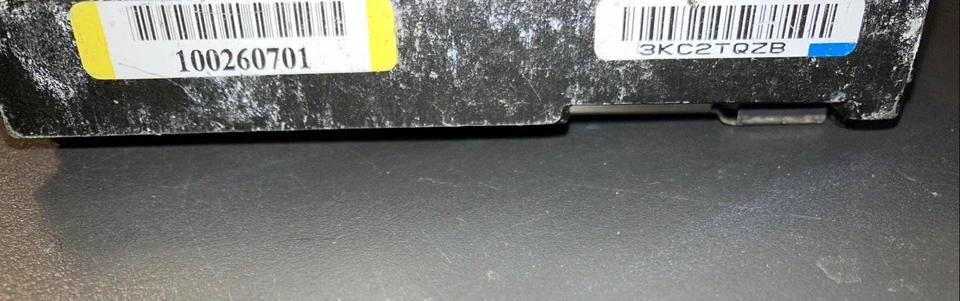 Seagate U Series 7 60GB & Windows XP Home Ed. KeyCode  Hard Drive - Untested - Image 4 of 4