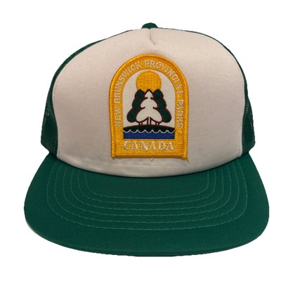Vintage 80 s New Brunswick Provincial Parks Canada Green & White Trucker Hat