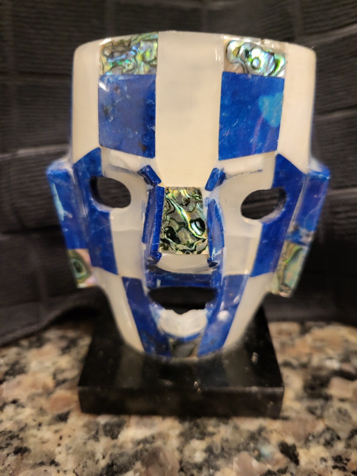 Picture 4 of 11