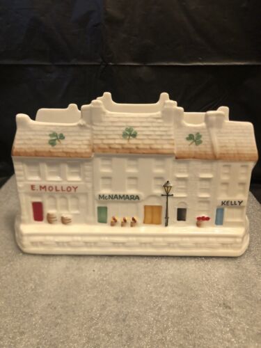 BELLEEK IRISH VILLAGE, HAND PAINTED, NAPKIN HOLDER-RETIRED FROM PRODUCTION. - Picture 1 of 8