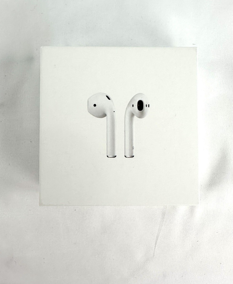 Apple Airpods 2nd Gen Wireless Charging Case MV7N2AM/A Apple Airpods 2nd Gen Wireless Charging Case MV7N2AM/A