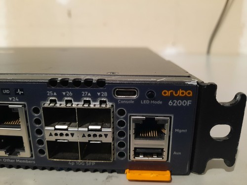 Aruba HPE JL724A 6200F 24p 1G BASE-T Switch-(Dent on top housing)-TESTED - Picture 4 of 14