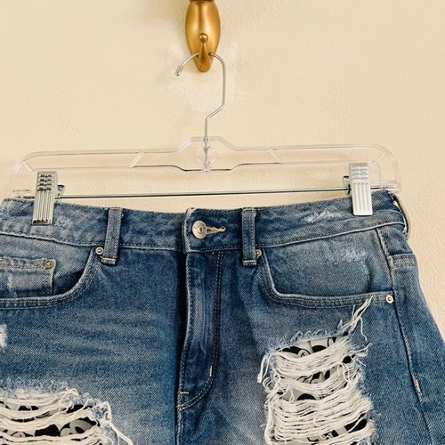 H&M Women's Blue Mickey Denim Shorts Size 6 - Picture 4 of 8