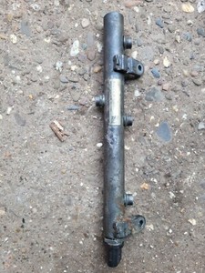 MERCEDES 320CDI M642 Einspritzleiste rechts A6420702595 6420702595