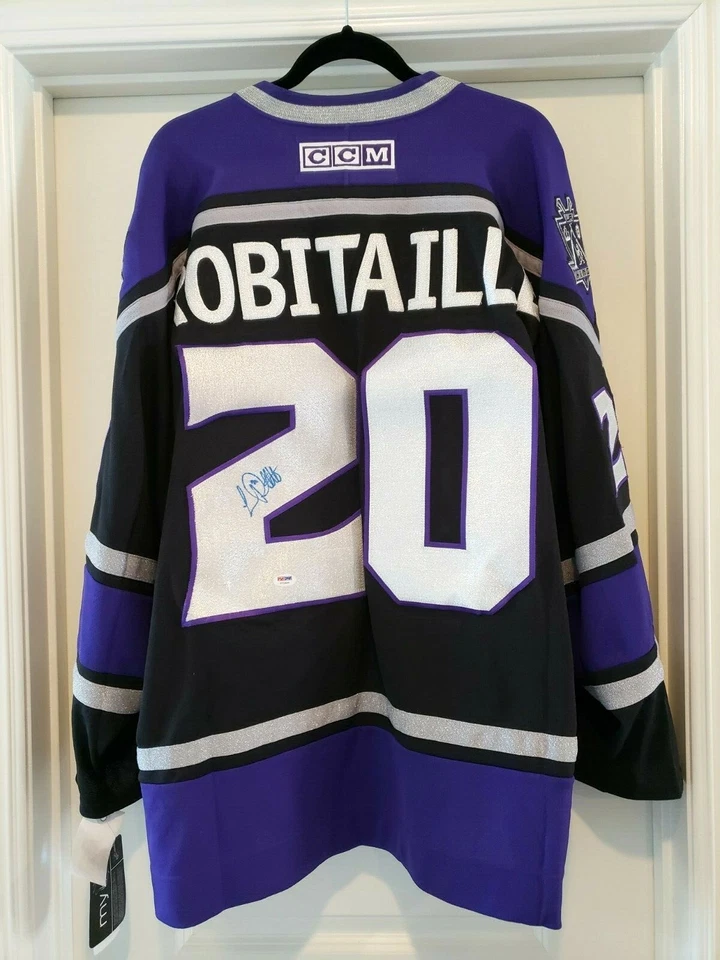 Luc Robitaille AUTOGRAPHED Signed Hockey Jersey // LA Kings - Image 4 of 4