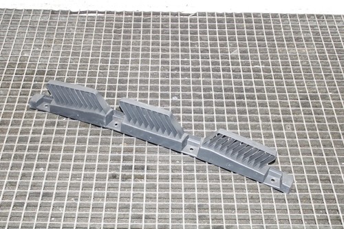 VW ID.3 E11 Stoßstangenhalter hinten, mittlerer 10A807863 Electricity 34527941