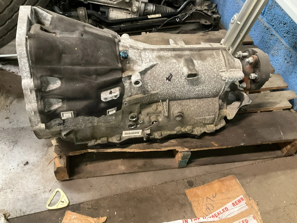 Transmissão BMW F30 335i 2015 fabricante de equipamento original - Imagem 2 de 4