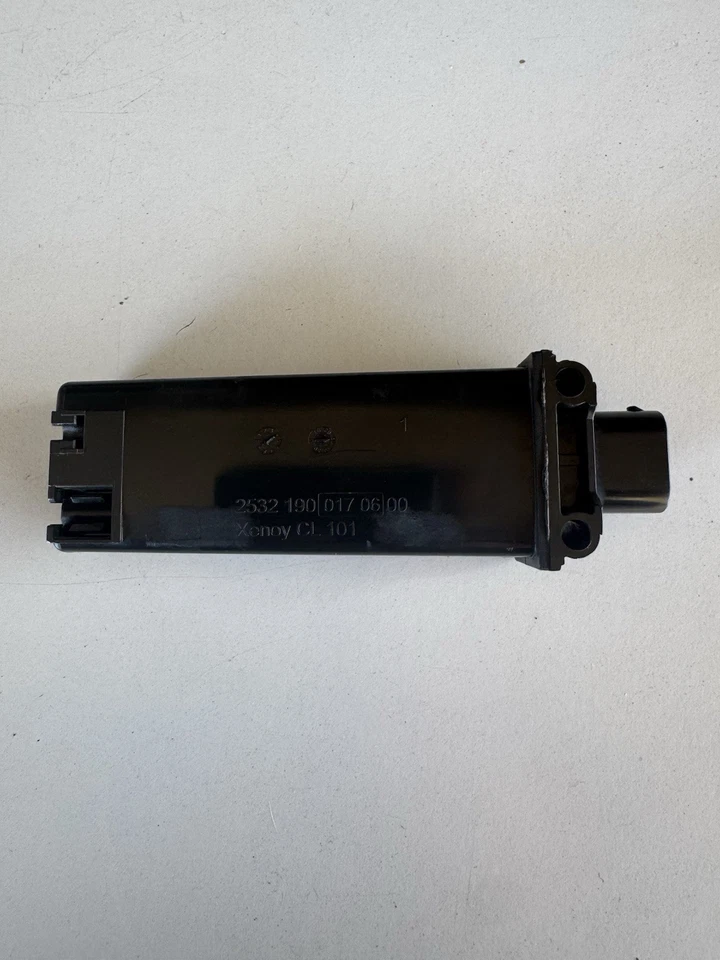 Antena de recepción módulo de control de presión de neumáticos BMW M5 F10 11-16 6871056-01 OEM Foto 3 de 4