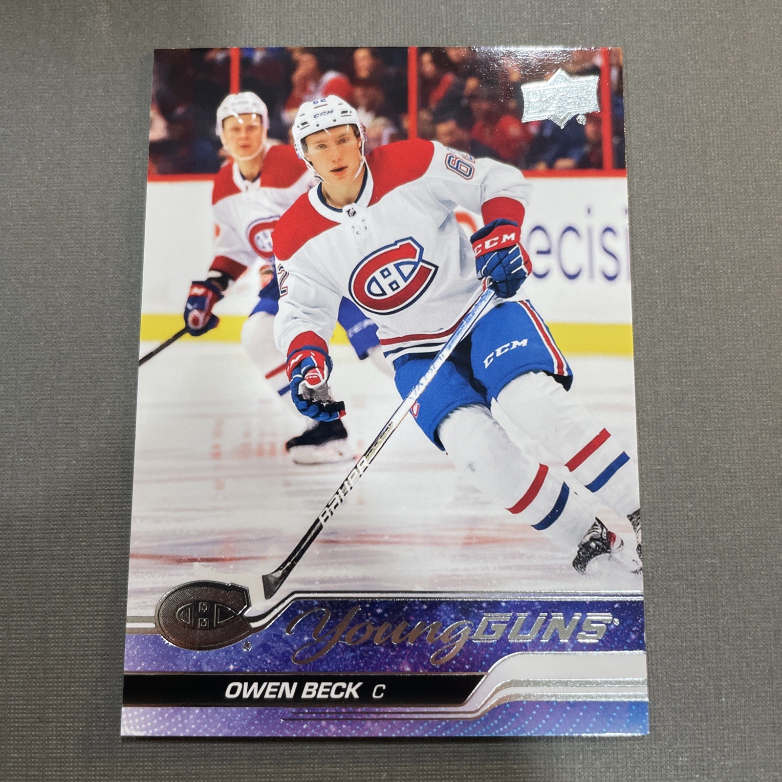2023-24 Upper Deck Series 1 - Young Guns Owen Beck #214 (RC)